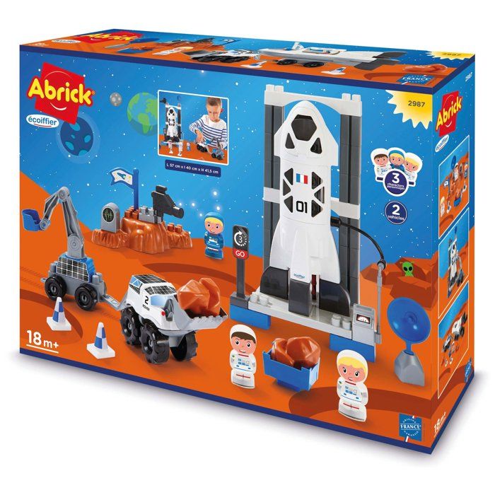 Space Base - brick construction - 18 months - Abrick