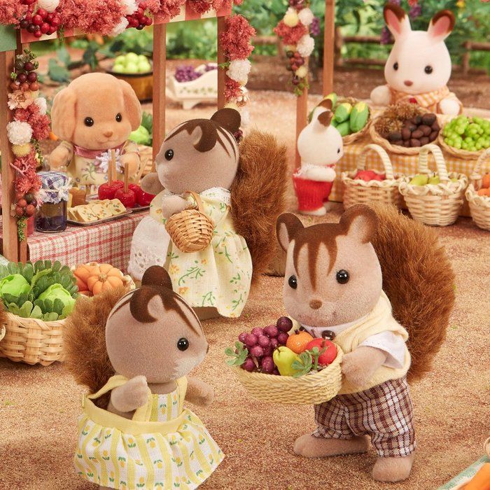 SYLVANIAN FAMILIES 4172 Family Ecureuil Roux