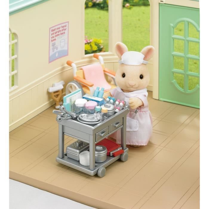 SYLVANIAN FAMILIES 5094 Nurse and Accessories