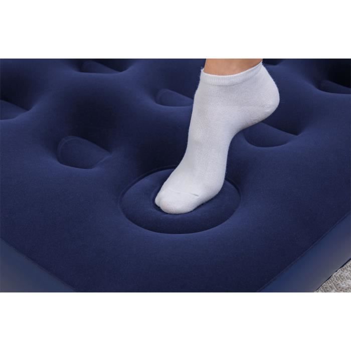 Inflatable camping mattress - BESTWAY - 1 place - 185x76x22 cm with integrated foot pump
