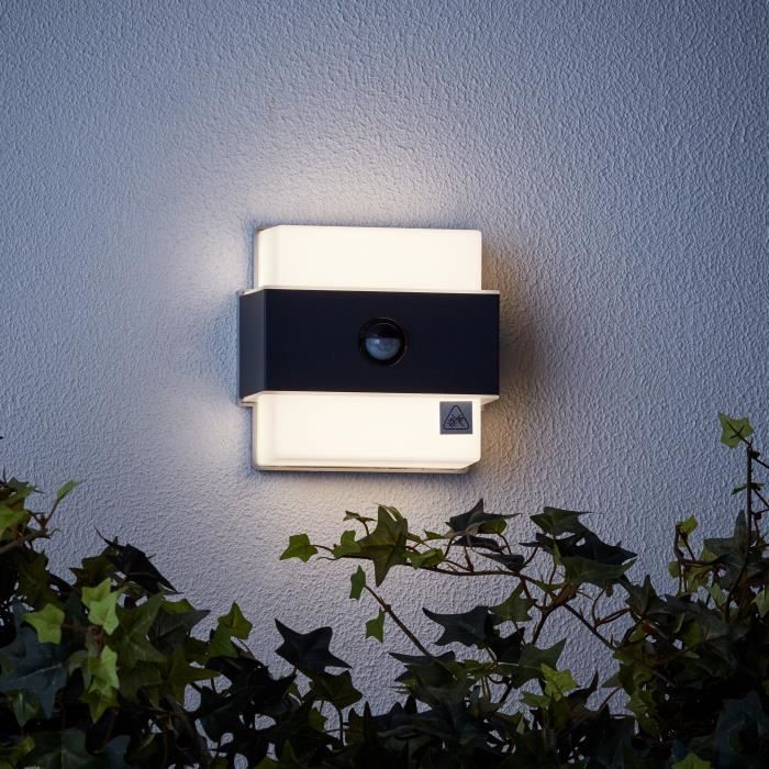 ARCHIE Outdoor wall light, with sensor - integrated LED 7W