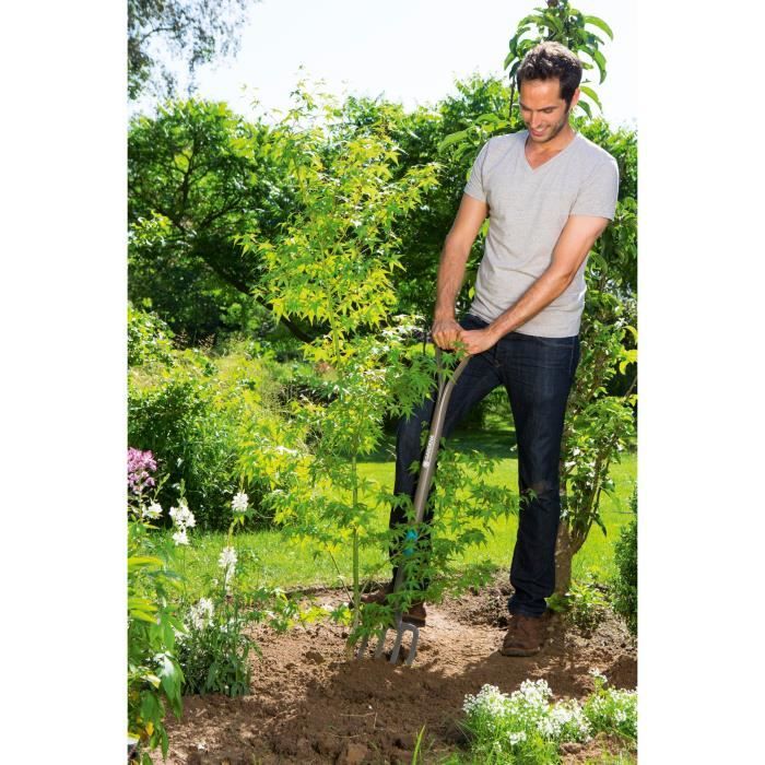 GARDENA NATURAL BECHER FORCE-WOOD HANDS 100% FSC-ERGO HAPE EN D-Dressed steel teeth-10 years warranty (17002-20)