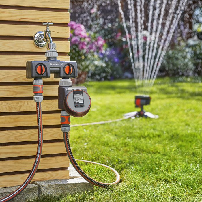 Gardena Flex watering programmer-Ideal for drop-a-drop watering-9V battery not supplied-maximum pressure 12 bar-(1890-20)
