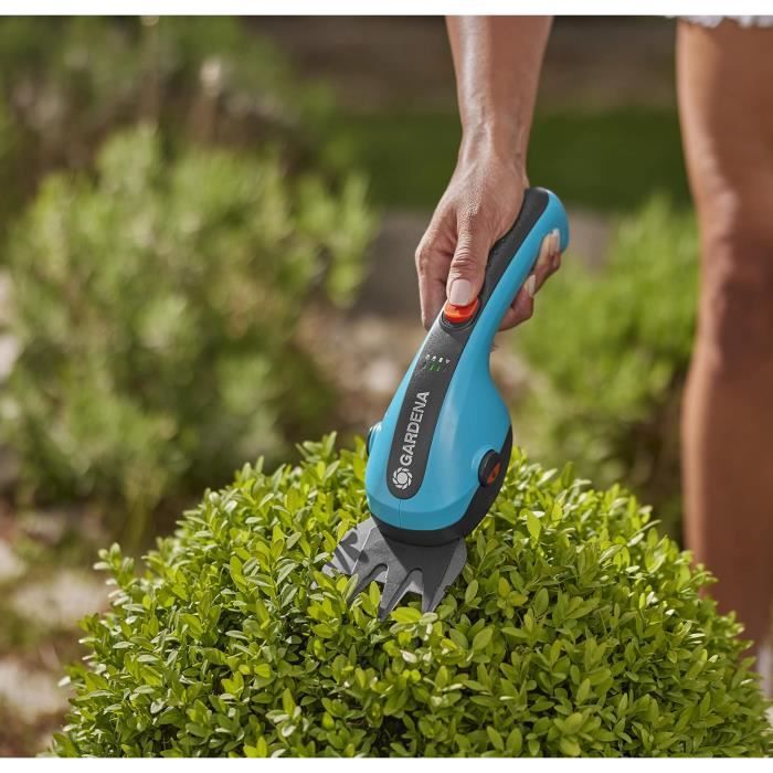Classiccut Li lawn shears- 3.6v / 2.5 Ah- blades protection / USB-C- 9884-20 cable