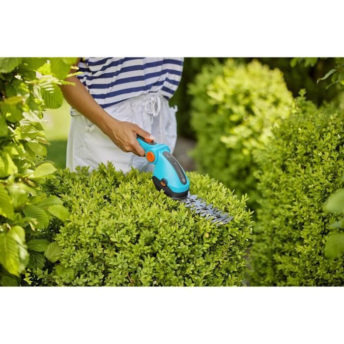 Kit a grass Cisail ComfortCut Li + Telescopic handle + wheels- 3.6 V/3.0 Ah- Protection of blades USB-C- 9889-20
