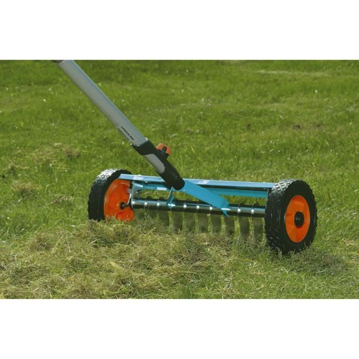 Gardena Racifier on wheels 32cm Combisystem-Stainless steel blades anti-stuff-anti-foam and crumble-25 years warranty (3395-20)