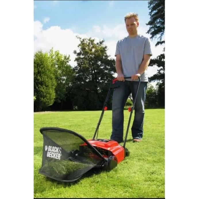 BLACK & DECKER aerator 600 W - 30 cm