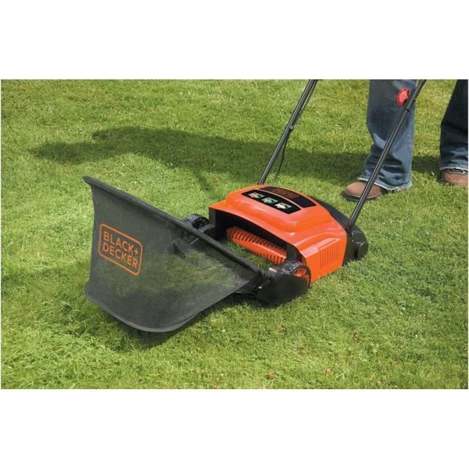 BLACK & DECKER aerator 600 W - 30 cm