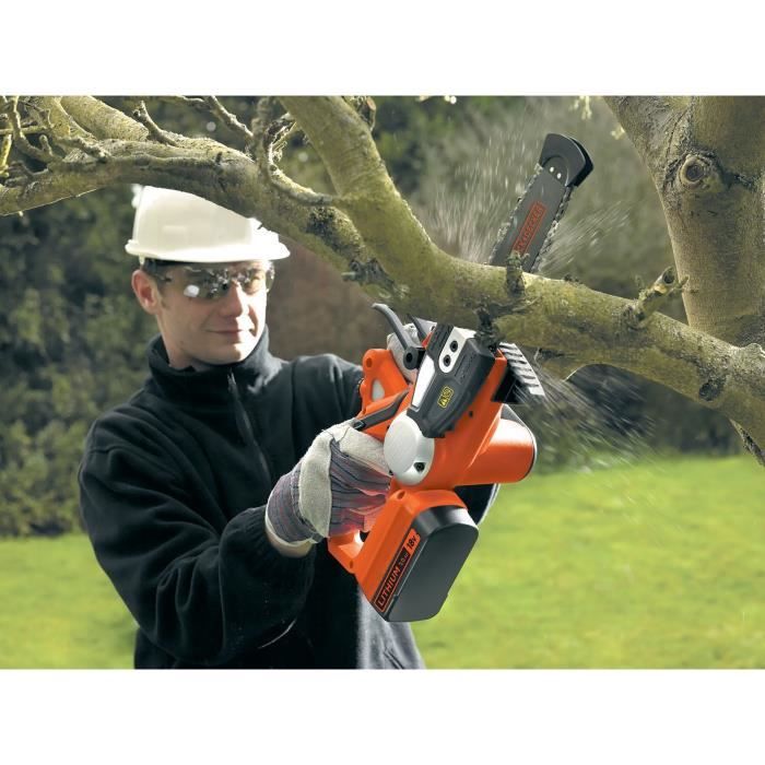 Black+Decker Wireless chainsaw 18V GKC1820L20-QW Electric chainsaw 20 cm with battery 18V 2 Ah cut diameter 16 cm