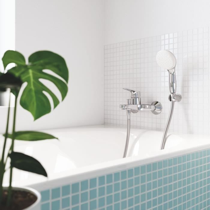 Grohe Bath/Shower Start Flow, wall mounting, threaded fitting for 1/2 flexible, metal rosettes included, chrome 23772000