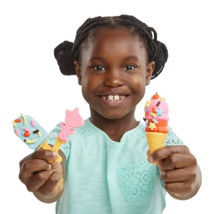 Play-Doh Peppa and the Ice Cream Truck, Peppa and George Figures and 5 Jars