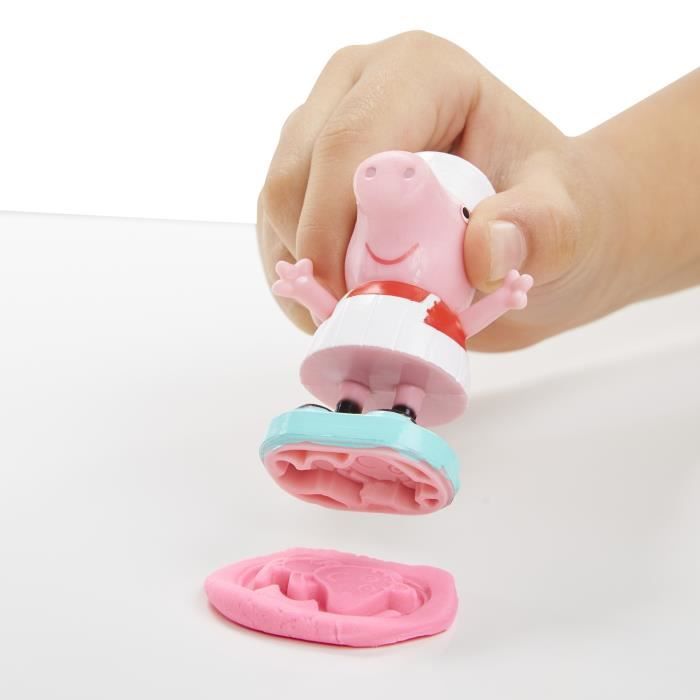 Play-Doh Peppa and the Ice Cream Truck, Peppa and George Figures and 5 Jars