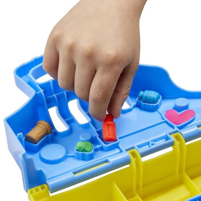 PLAY-DOH - Box - The veterinary practice with dog, case, 10 tools and 5 colors