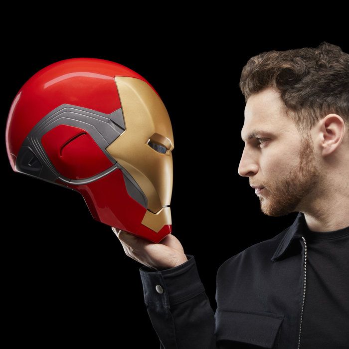 Iron Man Electronic Helmet, with Light Effects, Premium Collectible Cosplay Toy for Adults, Marvel Legends Series