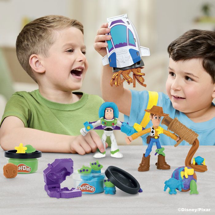 Play-Doh Toy Story Space Creations, modeling clay set, arts and crafts, Disney toys for kids, ages 4 and up