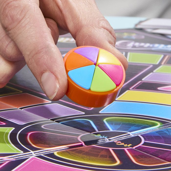 Trivial Pursuit (2026), rules, updated cooperative and team modes, trivia board game, 1 to 6 players or more, 4