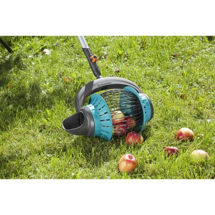 Gardena Pick up Combisystem-Plastic basket-Integrated shovel-adapted all types of fruit-25 years warranty (3108-20)