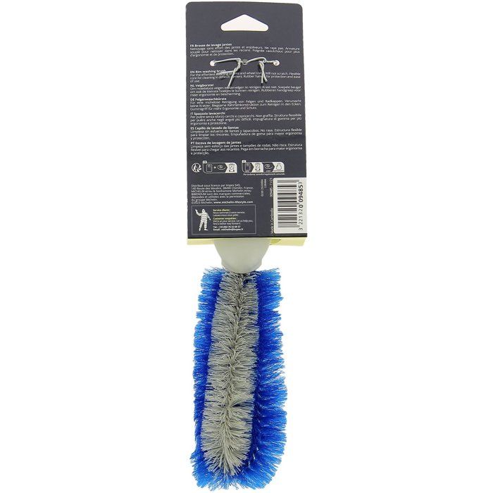 MICHELIN brush cleans rims