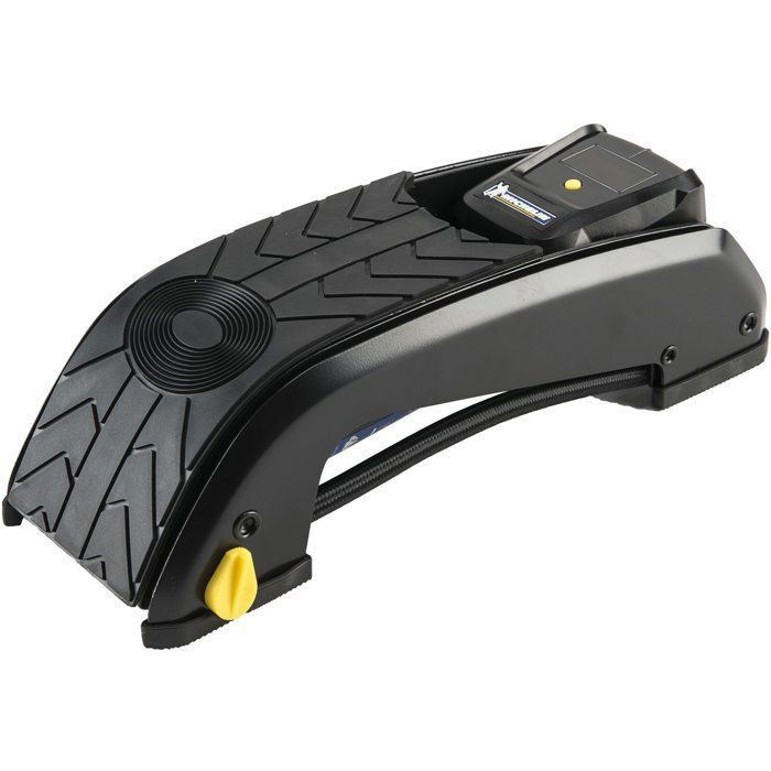 Digital pressure gauge pumps