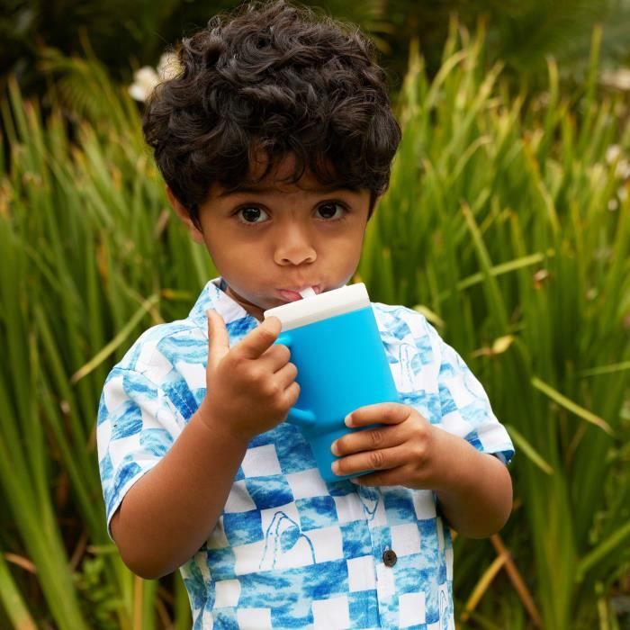 My first cup - INFANTINO - Silicone - Ocean blue