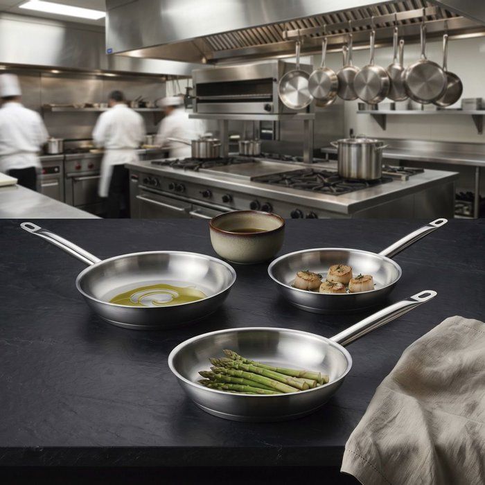 INOXIBAR Poele Professional Stainless Steel Line - Without anti-stick - Ø 24 cm - Gray - All heat sources including induction