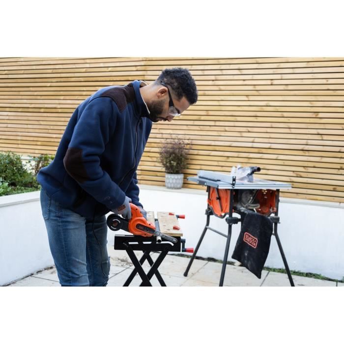 BLACK & DECKER Cyclonic action file