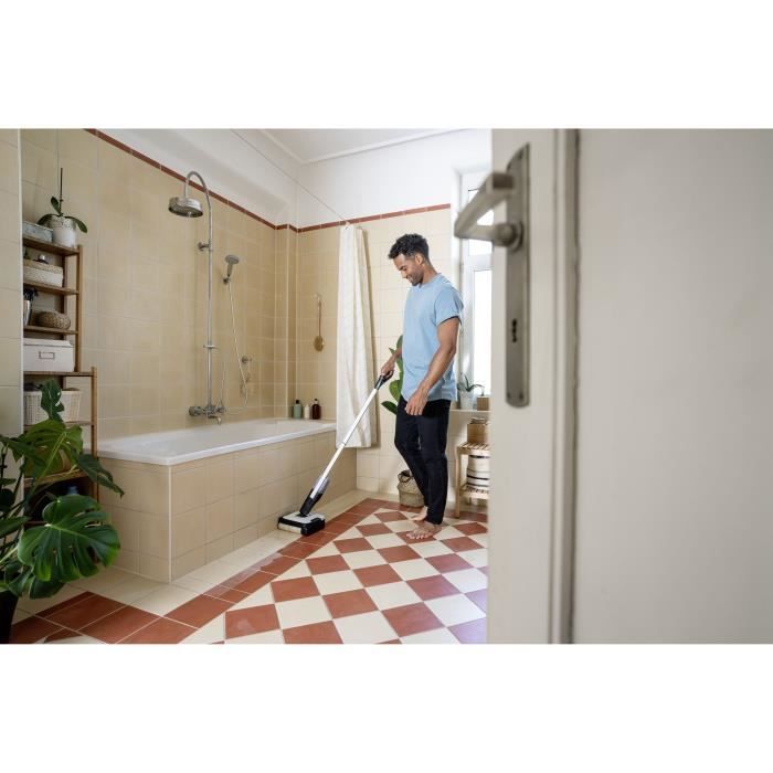 Karcher FC 2-4 - Floor cleaner