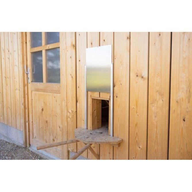 Sliding chicken coop door - KERBL - Alu - 30 x 40 cm - Size M