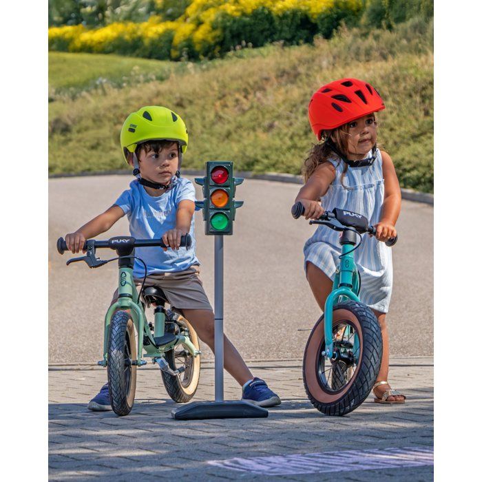 Traffic light traffic lights