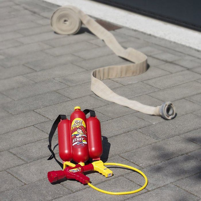 Klein 8932 Fire Hose with Backpack Water Tank