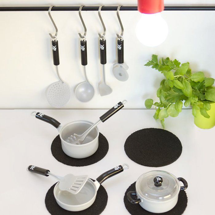 KLEIN - Cookware set for children