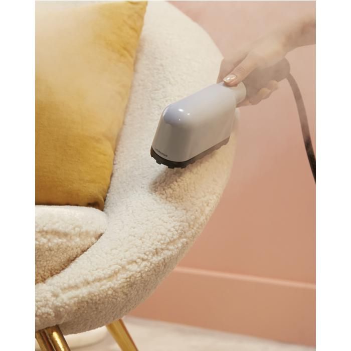 Steam Garment Steamer - LAURASTAR - IZZI - Vertical - 3.5 bar steam pressure