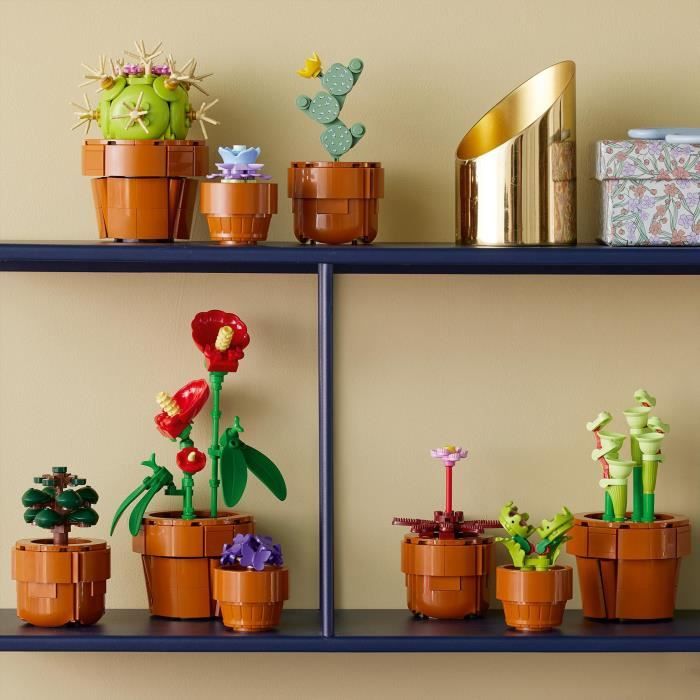 LEGO Icons 10329 Miniature Plants, Botanical Collection 9 Artificial Plants with Flowers, Home Decor