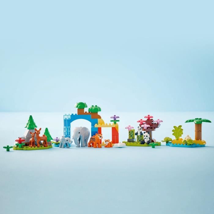 LEGO DUPLO My Town 10446 3-in-1 Wild Animal Families - Early learning games with animals