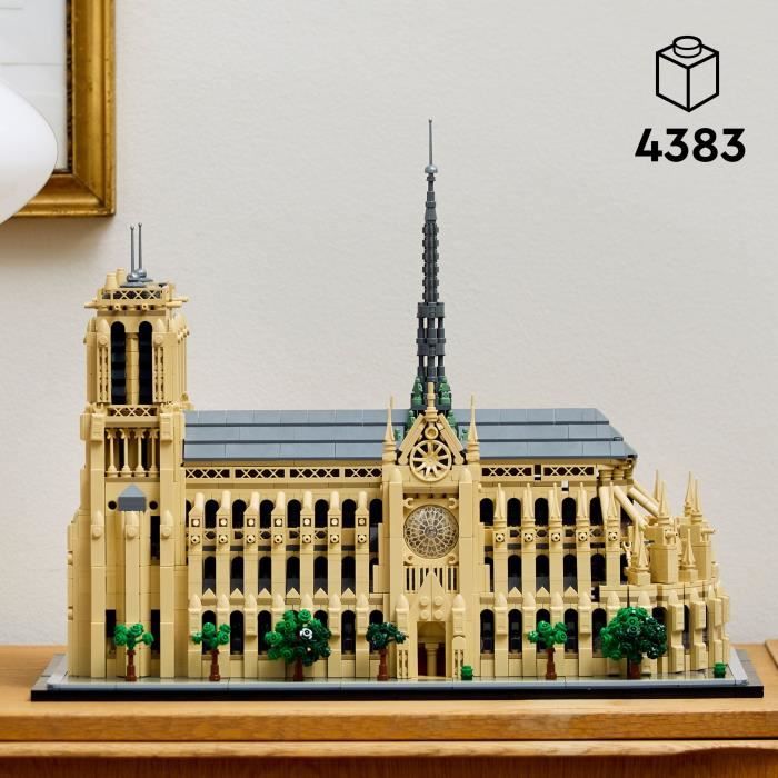 LEGO Architecture 21061 Notre-Dame de Paris - Building Set for Adults