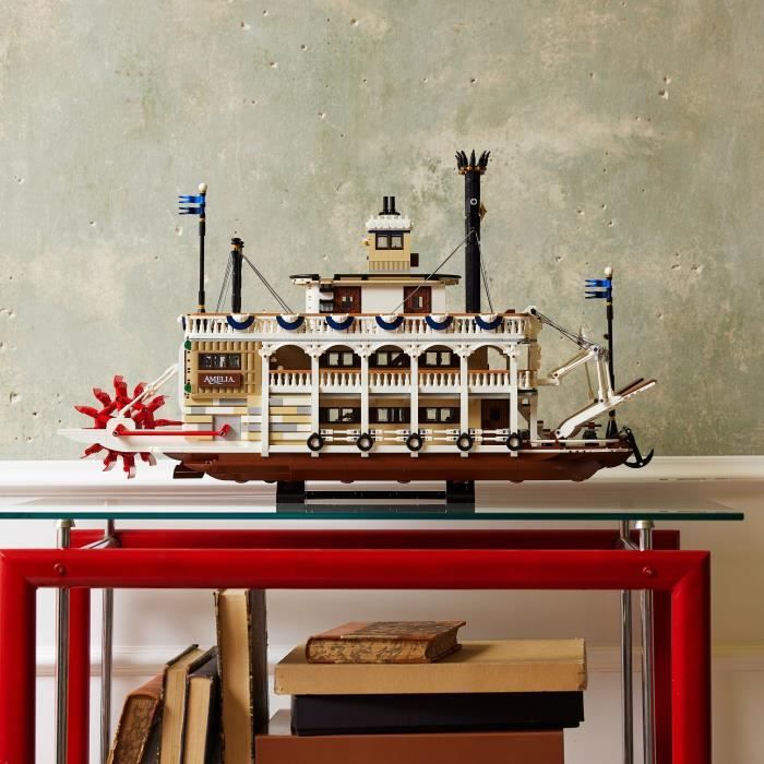 LEGO Ideas 21356 Mississippi River Steamboat - Adult Building Set