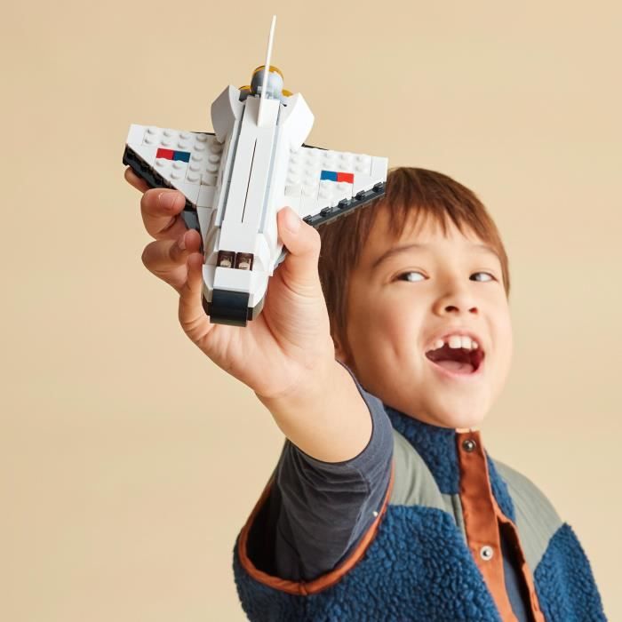 LEGO CREATOR 3-in-1 31134 Spatial shuttle, TOET CLOSE ASTRONUTTE WITH VEST, CHILDREN 6 YEARS