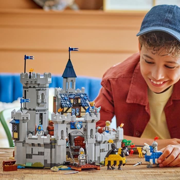 LEGO31168