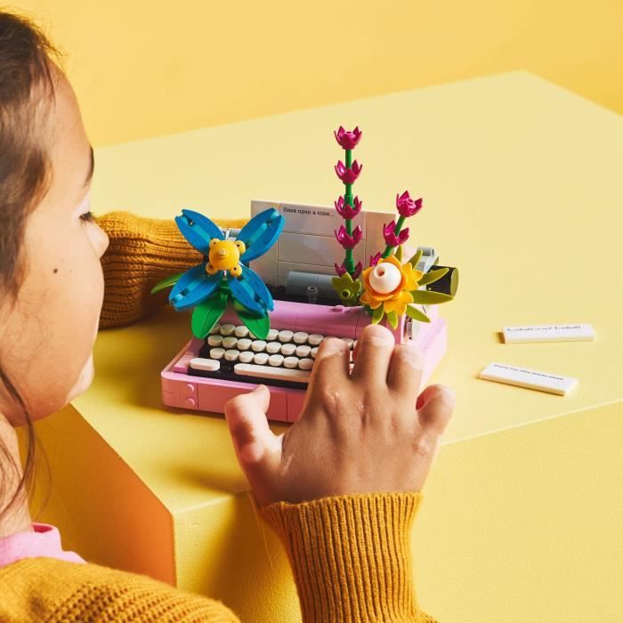 LEGO Creator 31169 3-in-1 Flower Typewriter - Game for Girls Ages 8 and Up