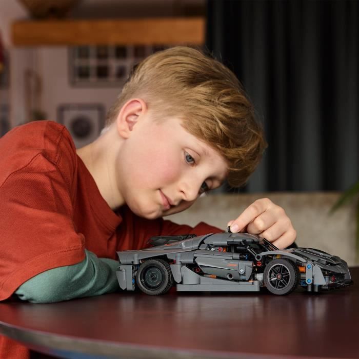 LEGO Technic 42173 Hypercar Koenigsegg Jesko Absolut gray - Building set