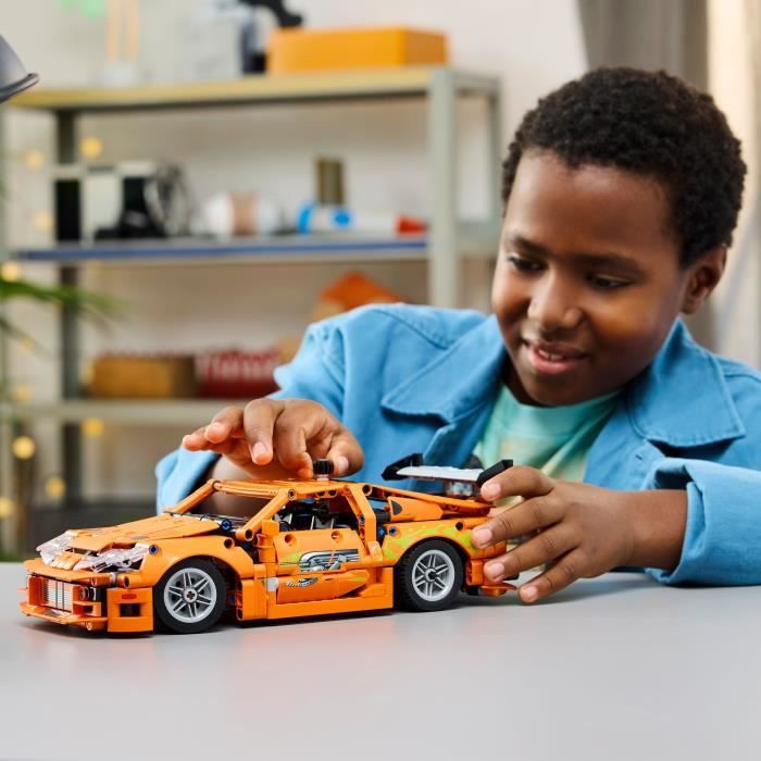 LEGO Technic 42204 Fast and Furious Toyota Supra MK4 - Toy car for boys aged 9 and up