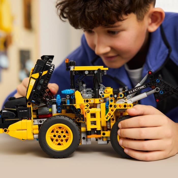 LEGO Technic 42209 Volvo L120 Electric Wheel Loader - Game for Boys Ages 9 and Up