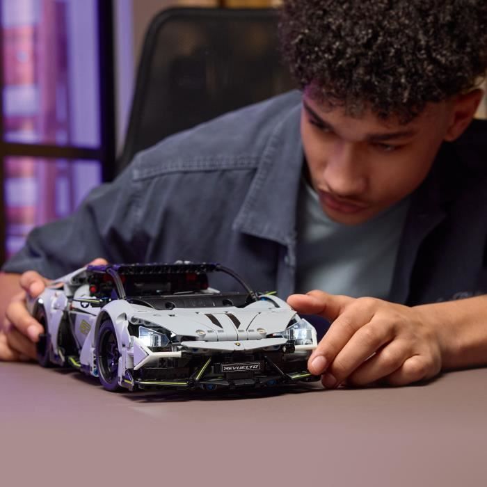 LEGO42214