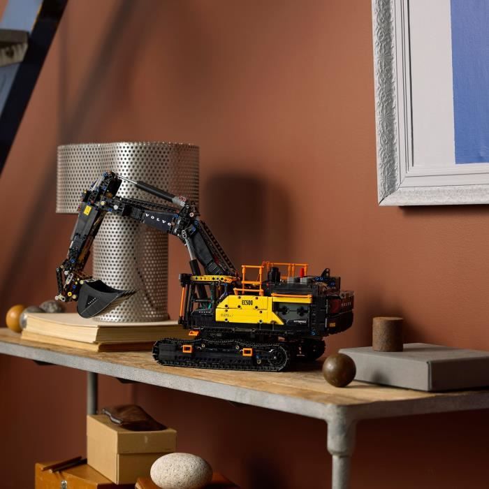 LEGO42215