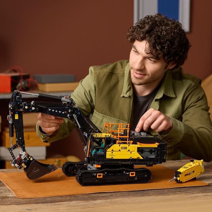 LEGO42215