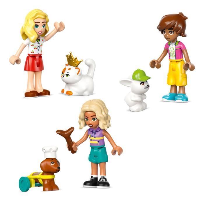 LEGO Friends 42650 Pet Shop - Building Toy