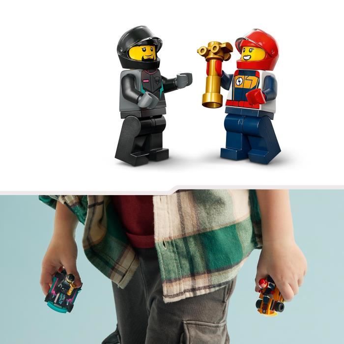 LEGO 60400 City Karts and Racing Drivers, Toy with 2 Karting, with 2 Car Driver Minifigures