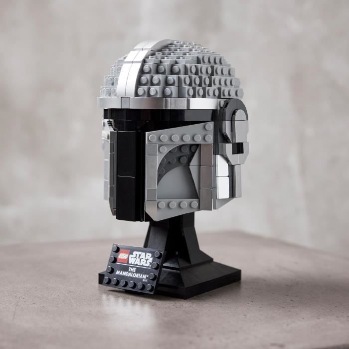 LEGO 75328 Star Wars The Mandalorian Helmet Collectible Model Kit to Build, Decoration and Gift for Adults