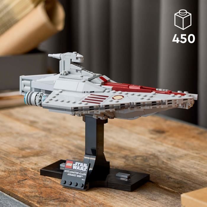 LEGO Star Wars 75404 Acclamator-Class Assault Transport - Adult Model Kit