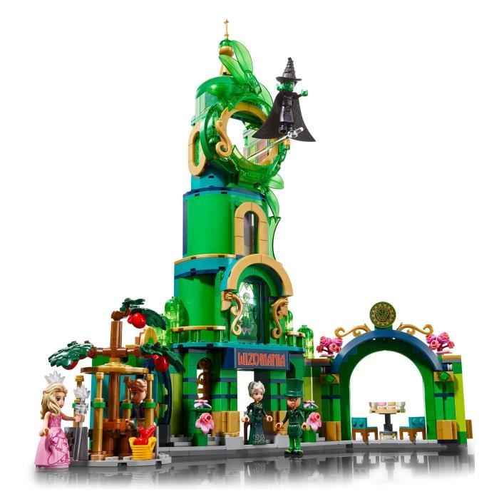 LEGO Wicked 75684 Welcome to Emerald City  Collectible Toy with Glinda and Elphaba